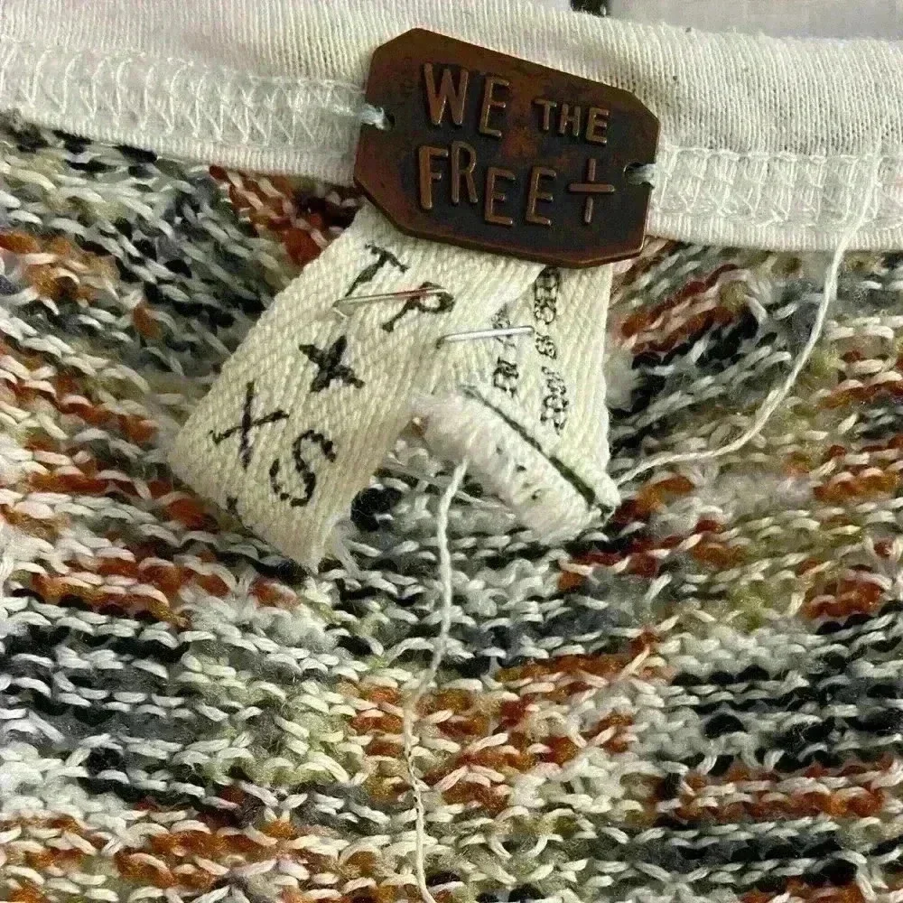 We‎ the free Multicolor Knit Sweater crewneck pullover XS/S